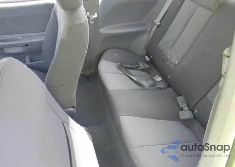 2004 Hyundai Accent Gl/Gt from USA, damaged, VIN KMHCG35C14U314148